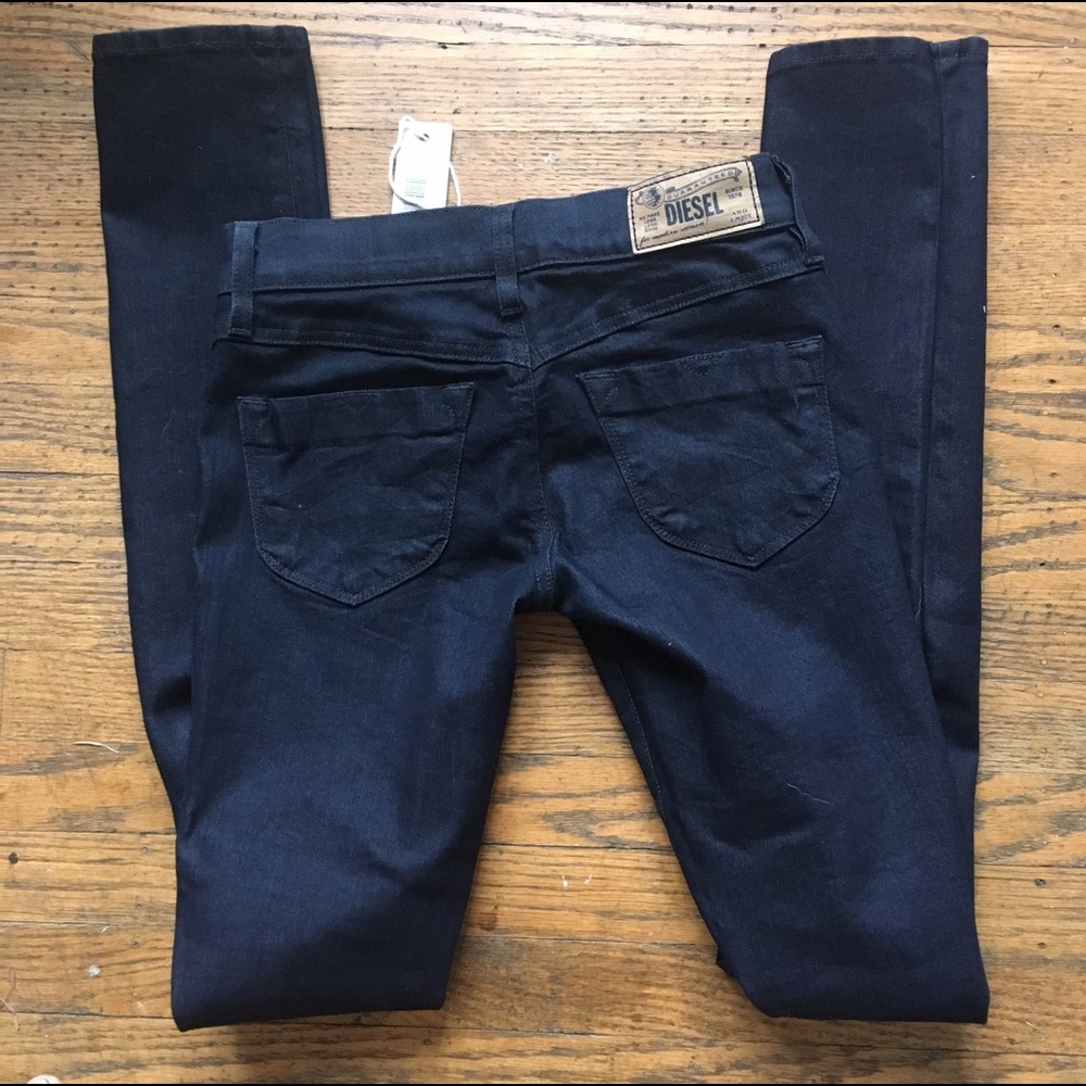 NWT Diesel Livier Super Slim-Jegging Jeans - Picture 2 of 5